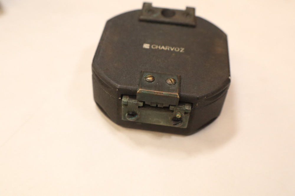 charvoz compass In M19 Carring Case w/ Broken Snap
