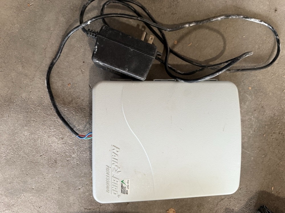 Rain Bird ESP-8SI 8 Zone Sprinkler Controller Tested And Working Used