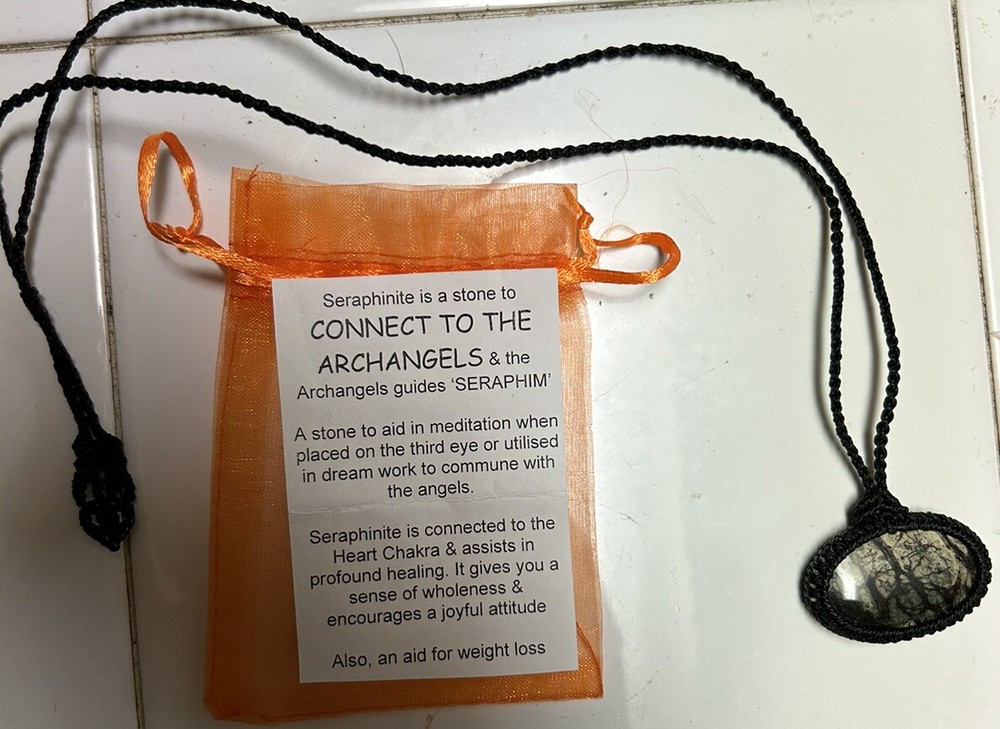 Seraphinite Polished Stone Macrame Necklace