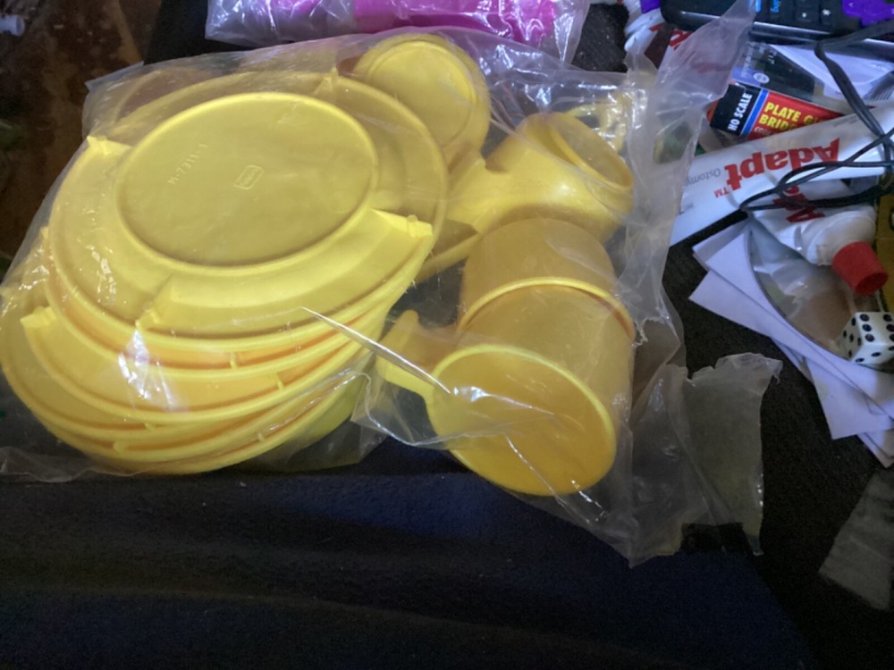Playskool Yellow Plate Play Dish Kitchen replacement set cups, pans