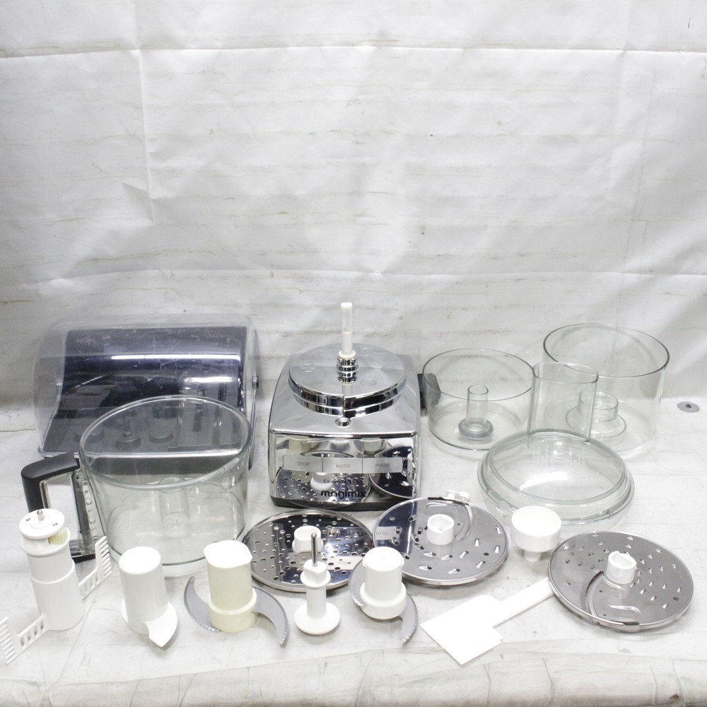 Magimix Compact 3200 Food Processor & Accessories 240 Volt Not Us Plug