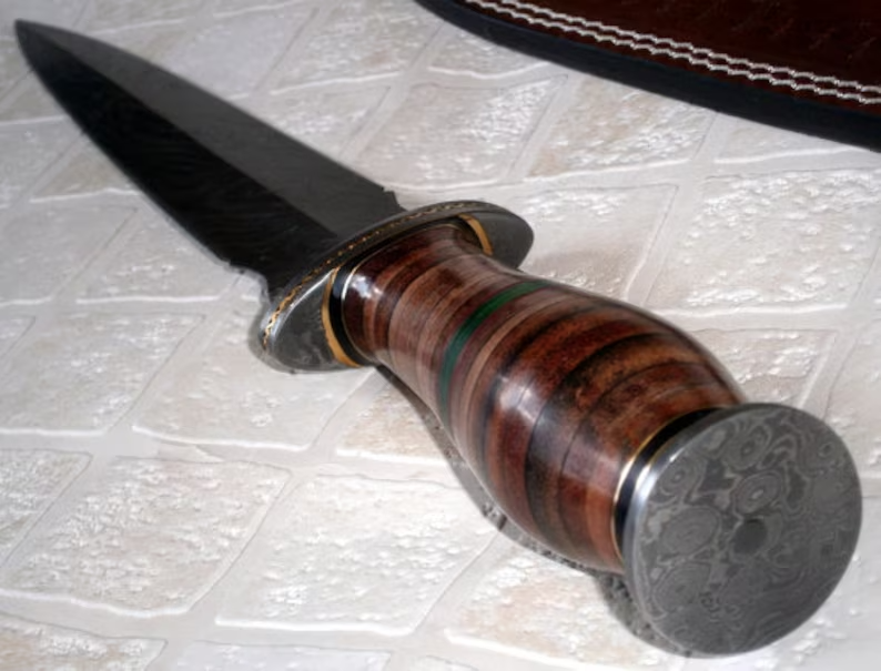 Damascus Steel Dagger Knife
