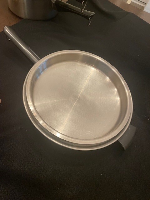 12 Piece Amway Queen ware Cooking set 3 sauce pans,2 fry (1L 1s) Stock Pan Lids