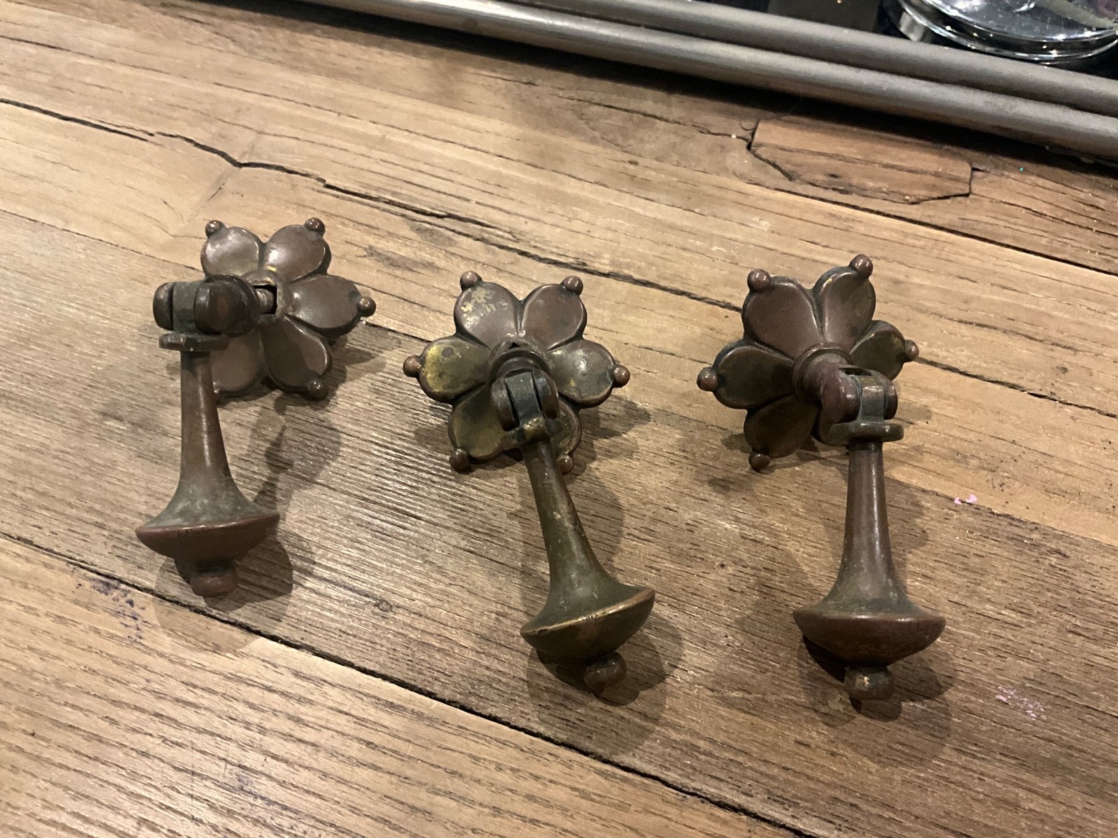 (3) Antique Brass Pendant Teardrop Drawer Pulls w/Backplates