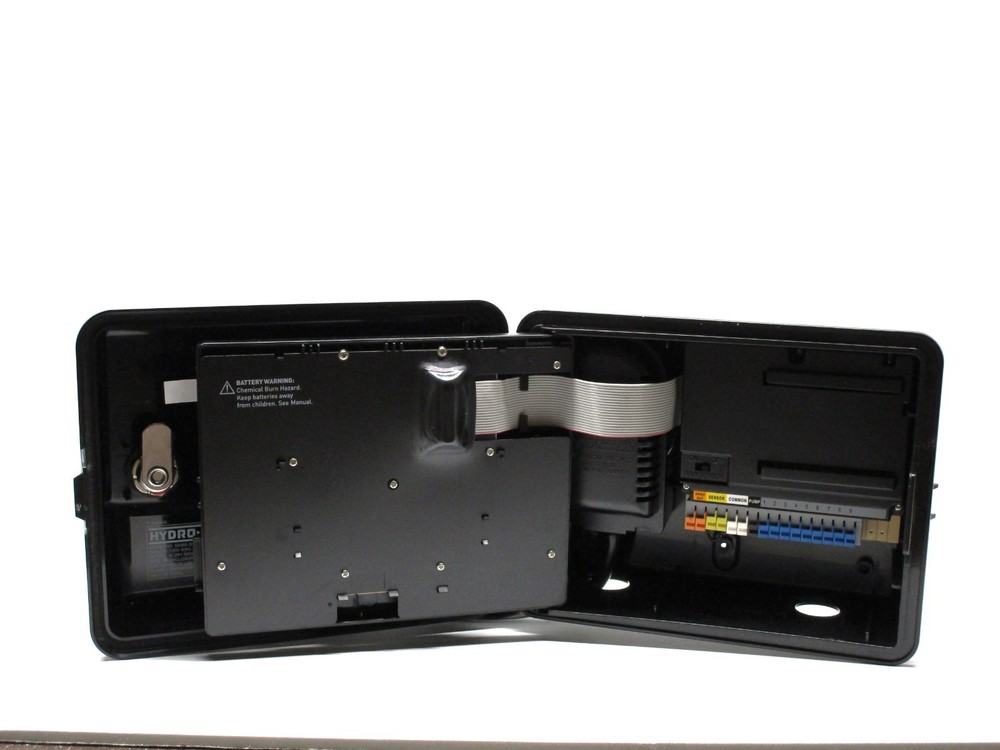 Hydro-Rain Irrigation Controller & Timer 9 Stations HRC-100C - SLIGHTLY USED