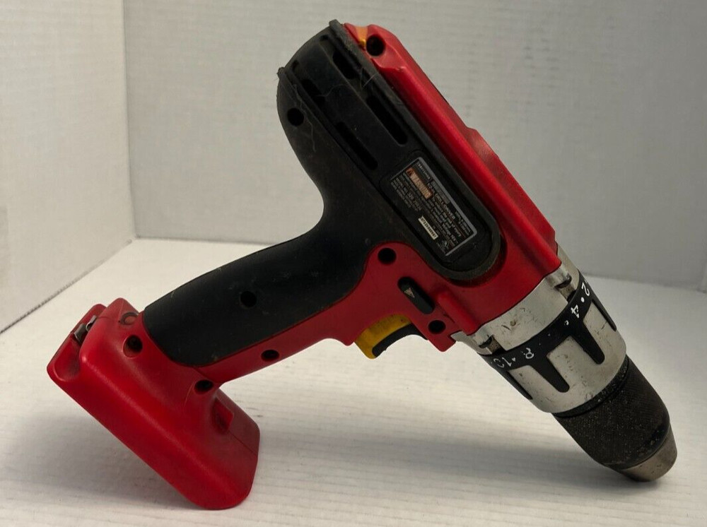 Craftsman Professional Red 16 V 1/2" Drill Driver Tool Only Tested construction