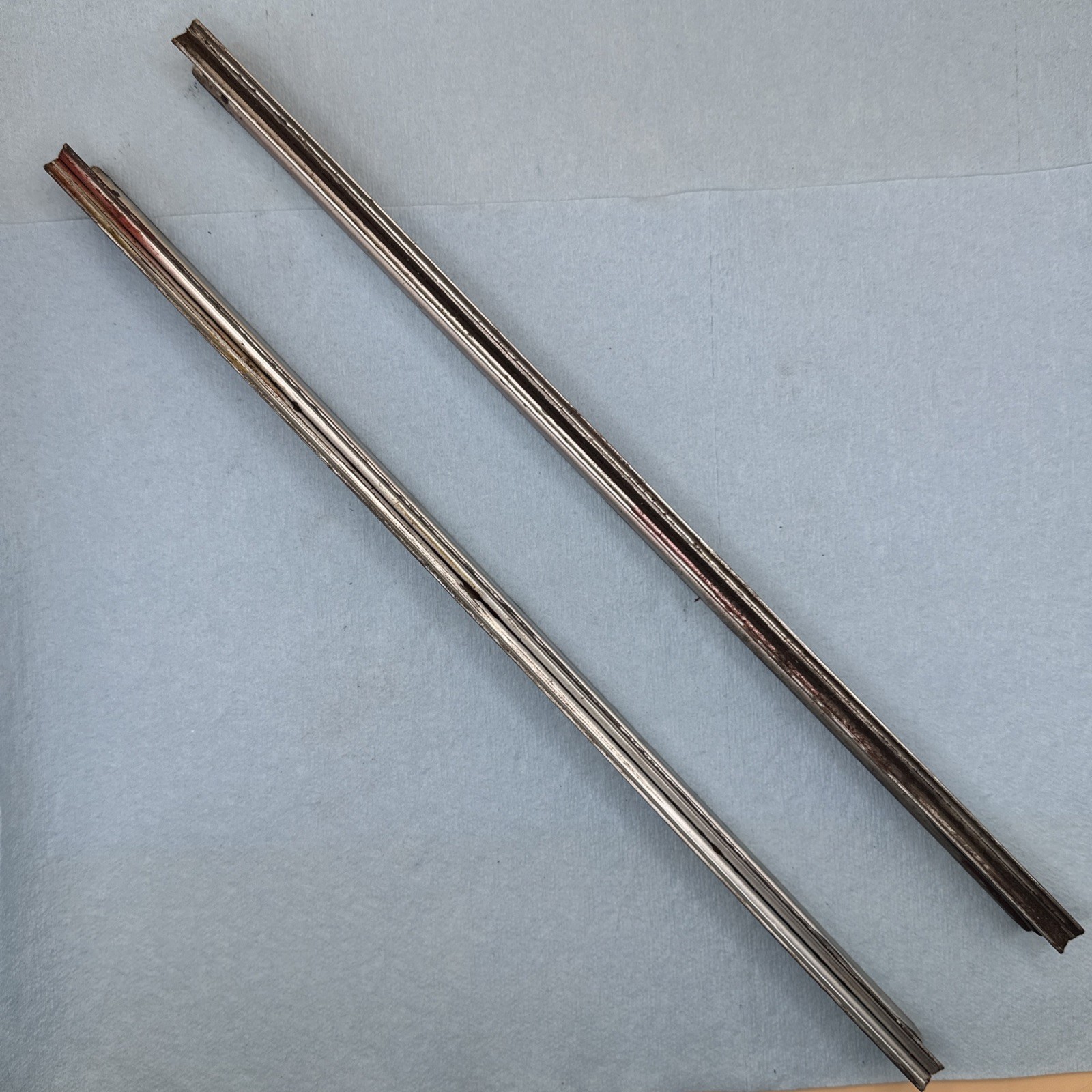 2x Cornwell Toolbox Drawer Slides W/ Clips 14-3/4” Long 1-5/8” Tall 3/8” Wide