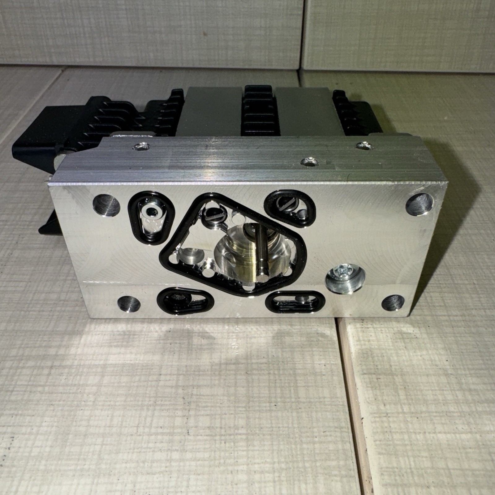DANFOSS PVEH 32 (S7) ACTUATOR W/ PASSIVE FAULT MONITORING, NEW, MAKE OFFER!