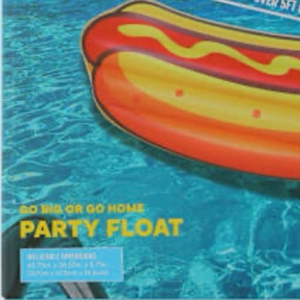 HOT DOG Pool Party Float