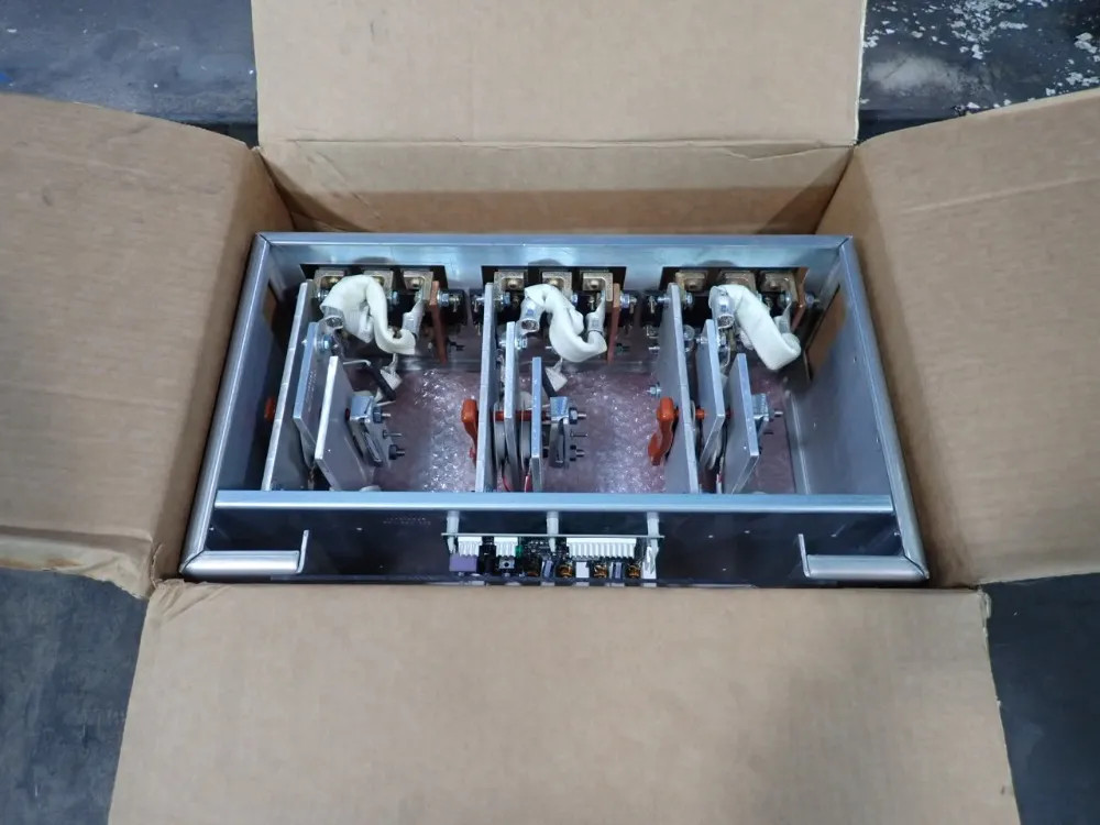 AMP SWITCH   10210123130