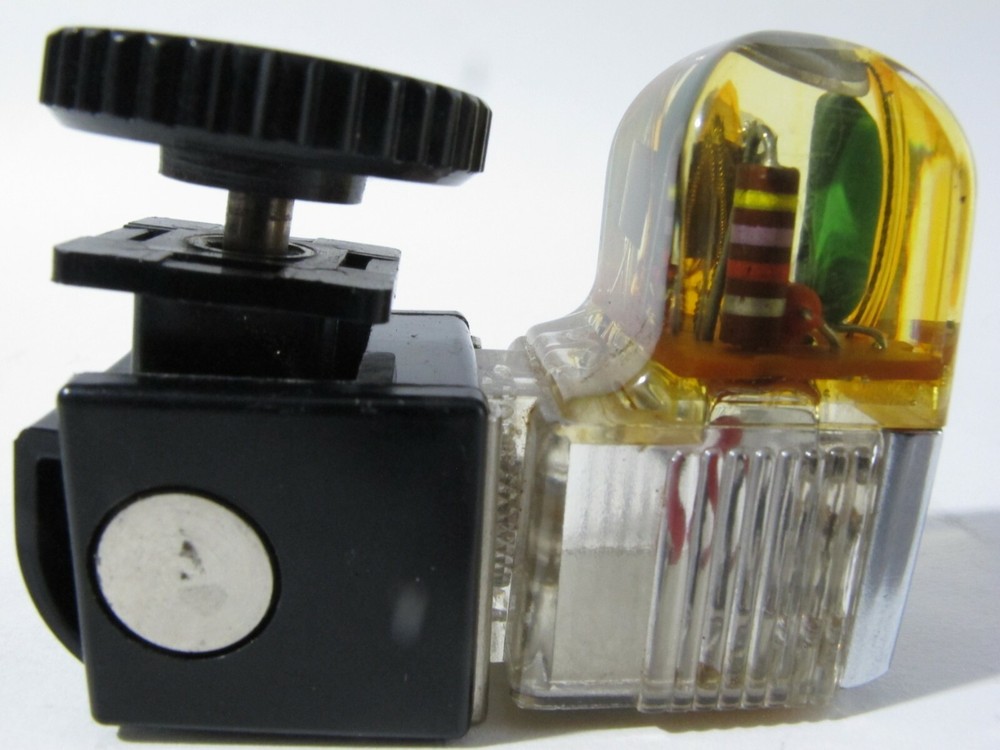 Optical Flash Slave for Hot Shoe Flash Only w/Mount (no PC outlet)
