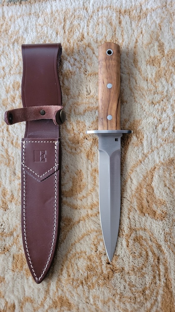 Couteaux Eustache Dagger