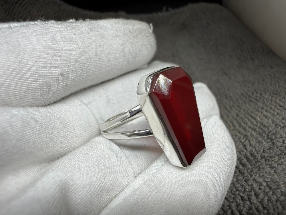 Solid 925 Sterling Silver Large Red Rectangle Gemstone Vintage Style Band Ring