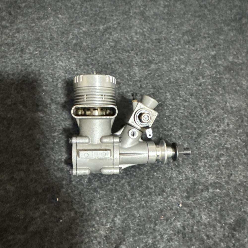 Torpedo 40 Nitro Engine Vintage Model Aircraft