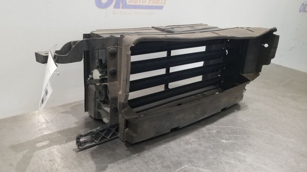 21 FORD EXPEDITION LOWER AIR SHUTTER 3.5L