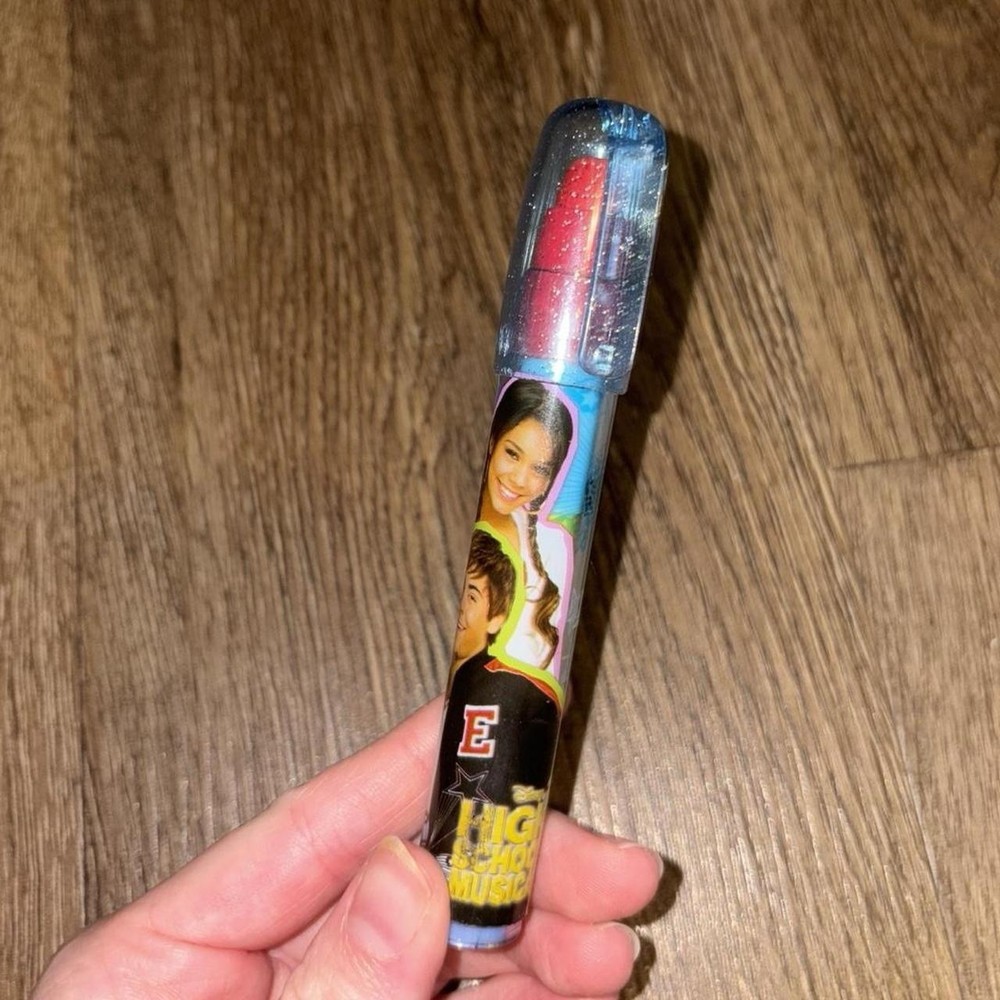 Y2K High School Musical stackable eraser