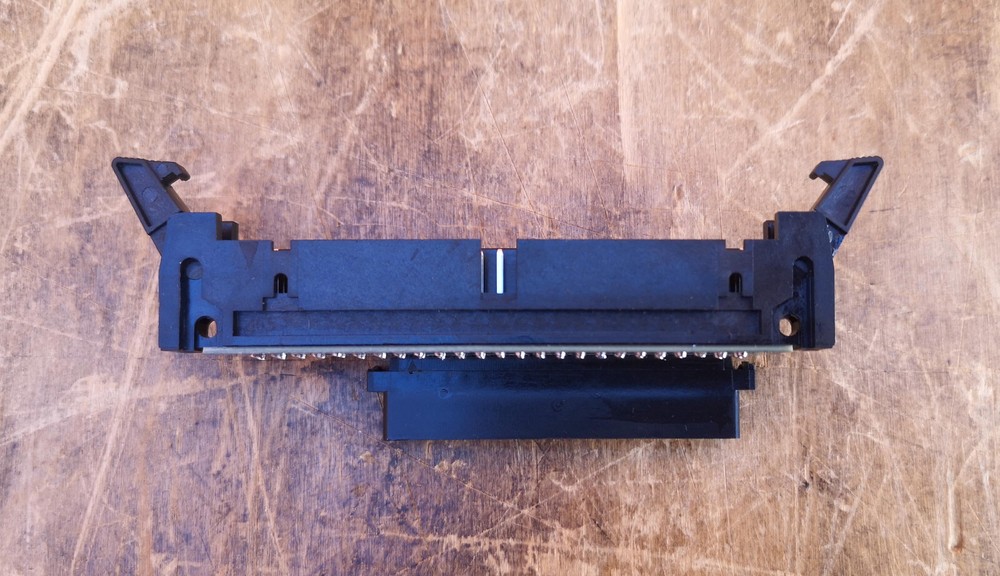 Synclavier 68-pin Mini-Centronics MD68M to 50-pin Ejector Header SCSI Adapter