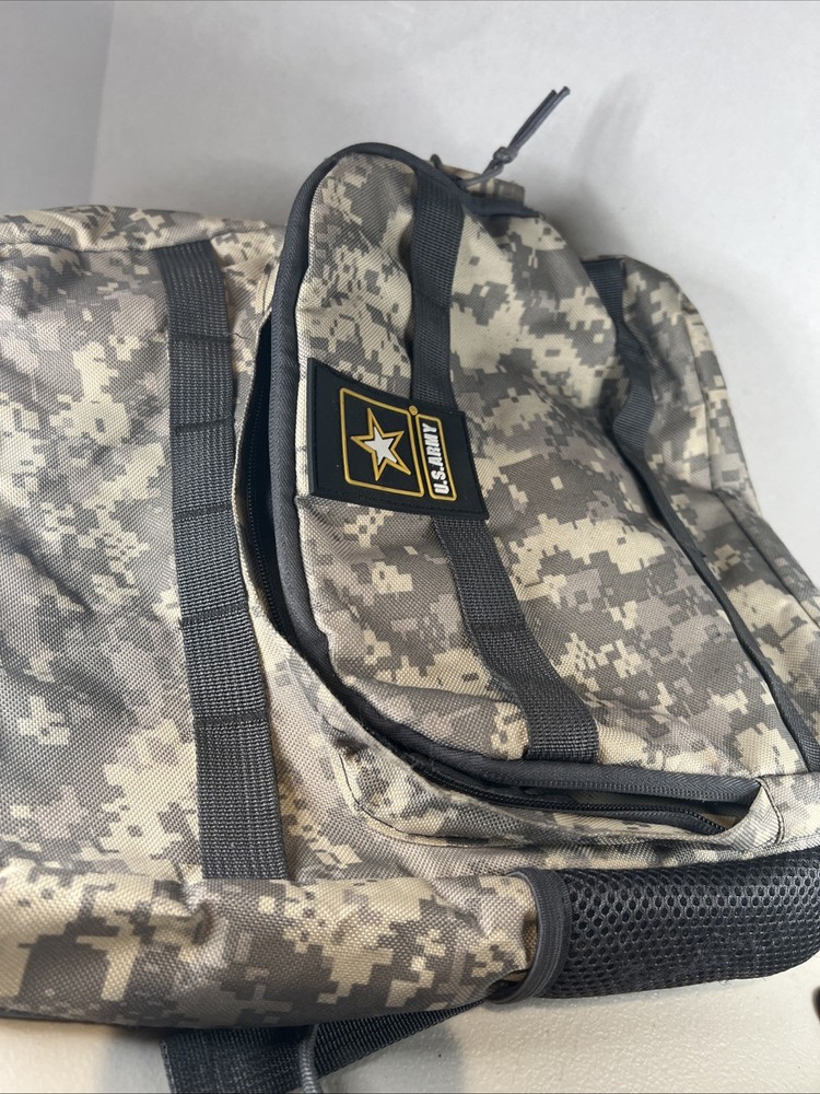 U.S. Army Light Weight Nylon Digital Como Back Pack