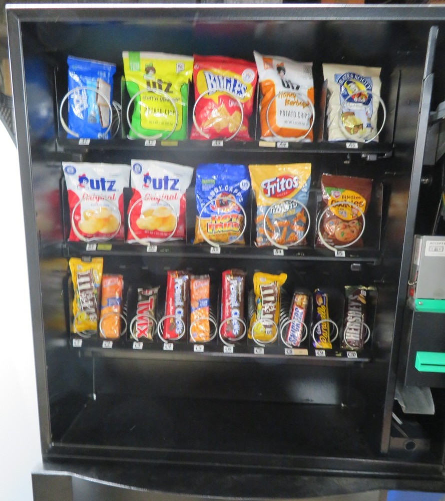 Seaga Countertop Snack/Candy Vending Machine