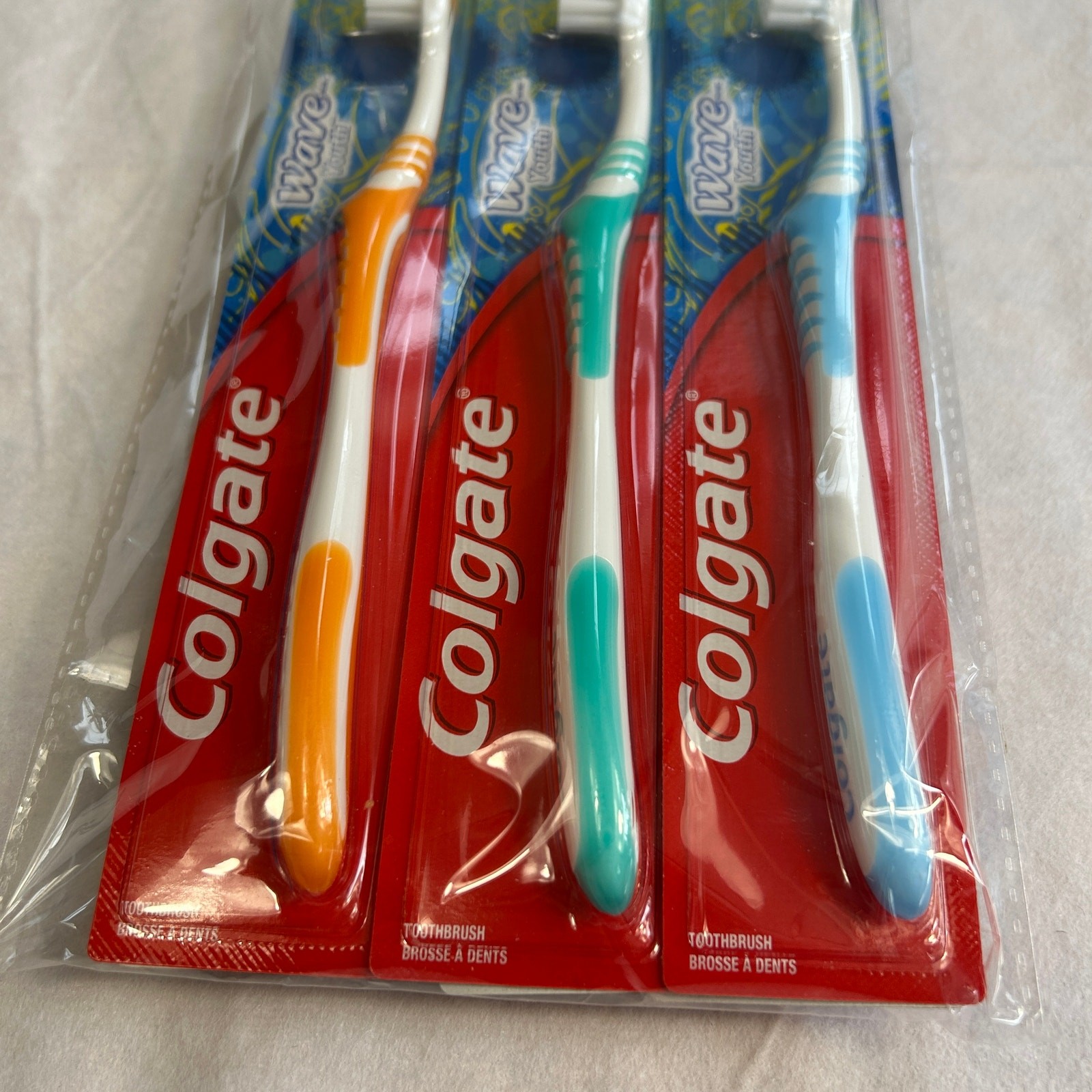 New Colgate Wave Youth Toothbrushes - 6 Pack Soft Ultra Compact Ages 8+