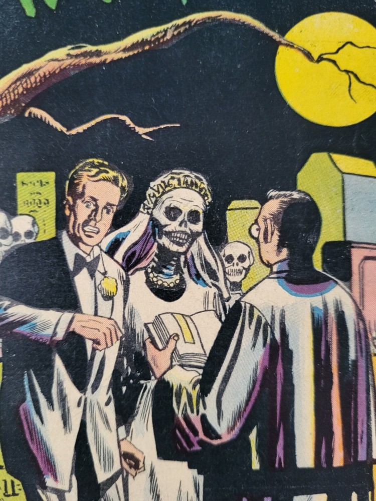 ADVENTURES INTO DARKNESS #6 - 1952 - (FN-/FN) - Standard Comics- Pre code horror