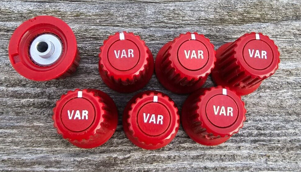 Tektronix or HP " VAR " red knob