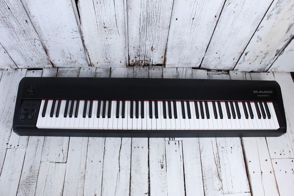 M-Audio Hammer 88 Keyboard Controller 88 Key USB / MIDI Keyboard Controller
