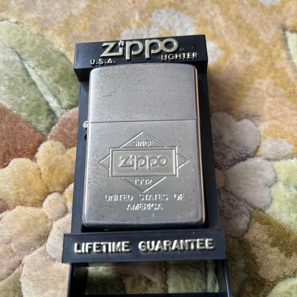 ZIPPO lighter made in 1997, simple design