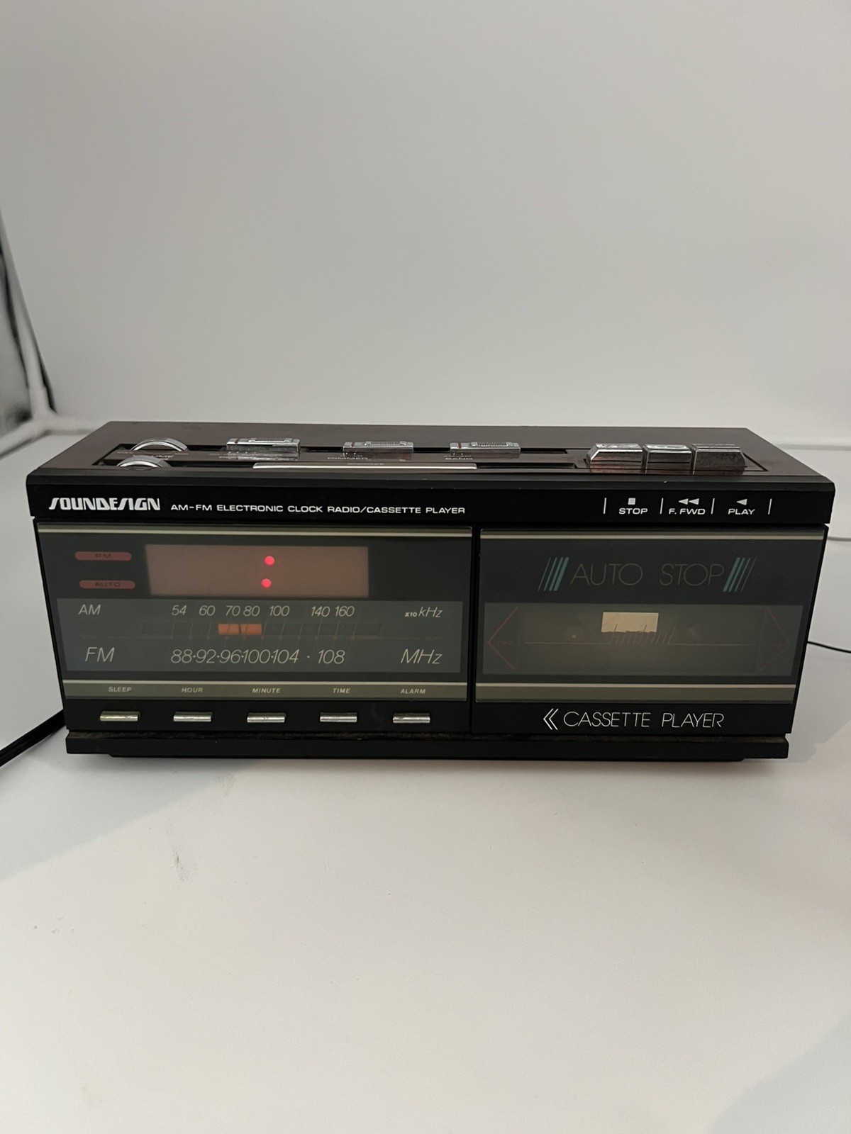 VTG SoundDesign AM FM Radio Cassette Player Alarm Clock 3838WAL Works