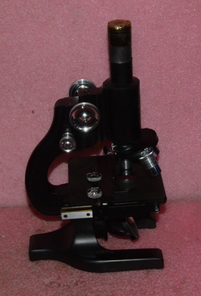 Vintage Spencer Microscope 225105.