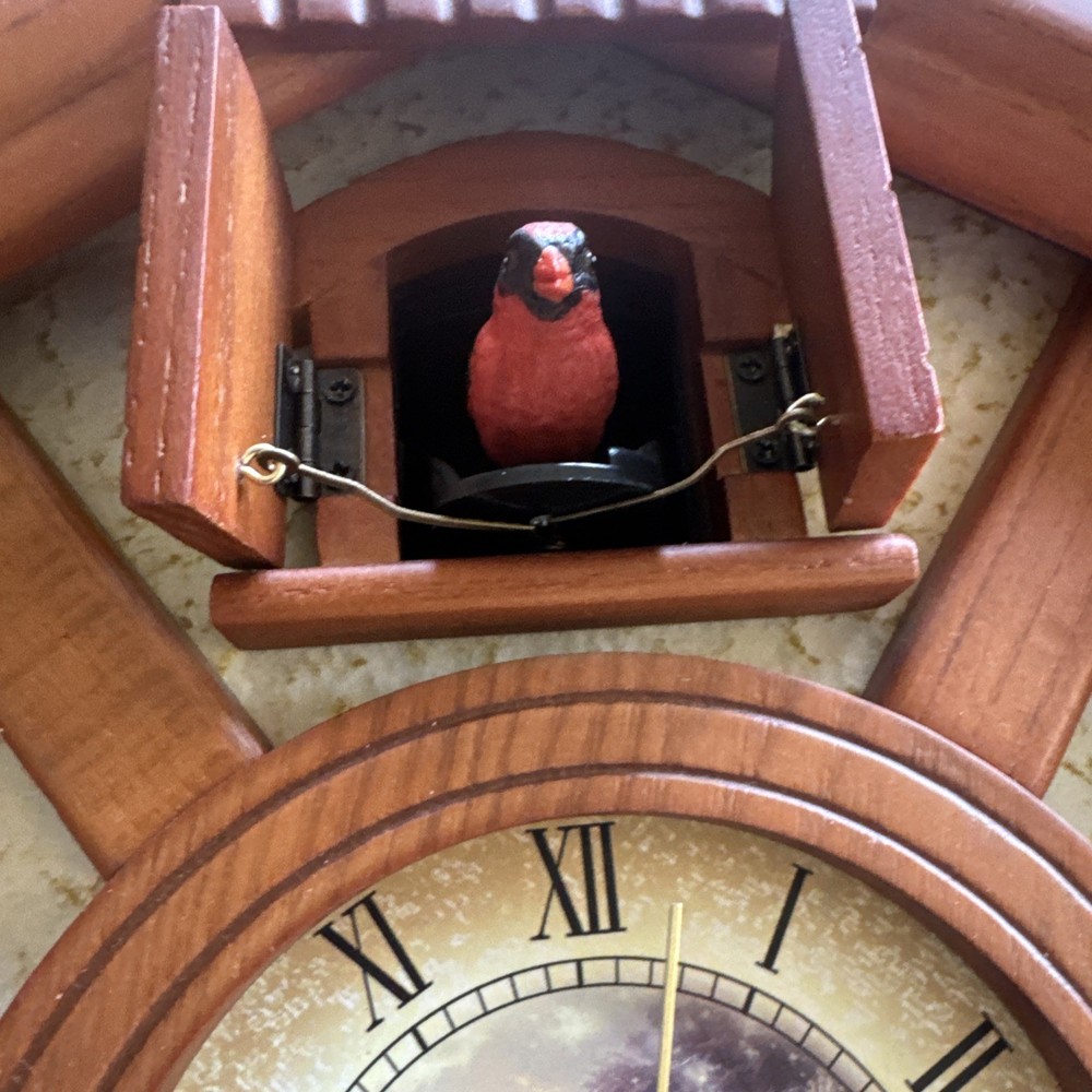 Thomas Kincades Timeless Memories Cuckoo Clock