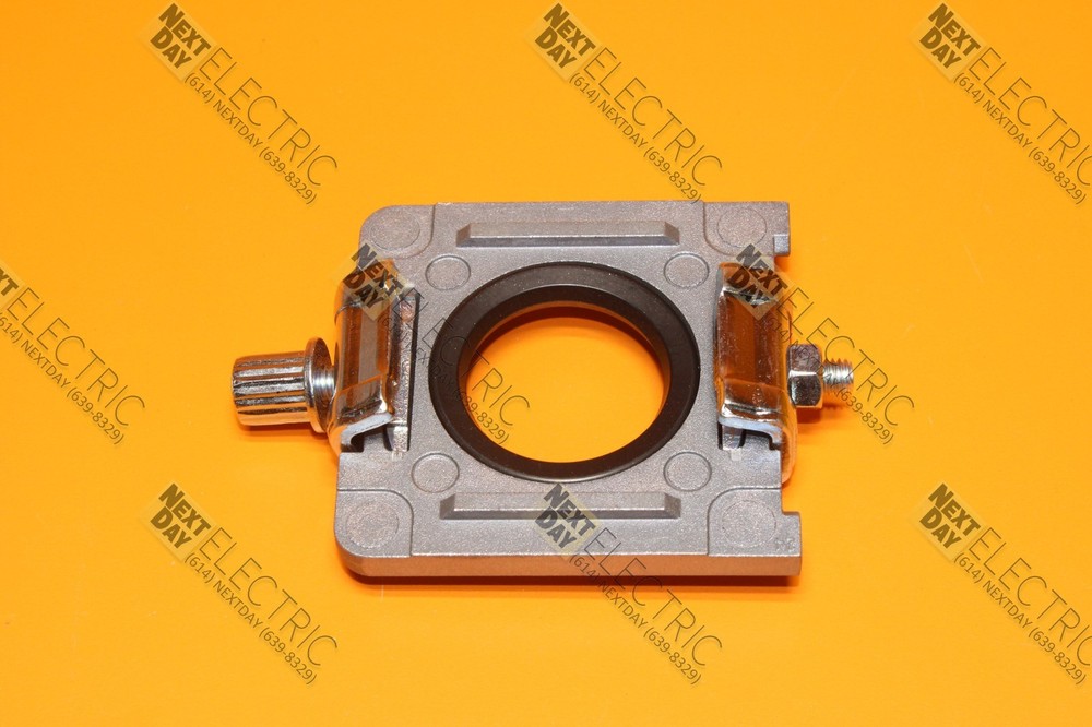 SMC, Y600-A, Mounting Plate Interface AC Mass Pro Bracket Regulator