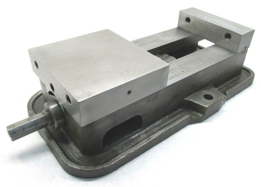 KURT ANGLOCK 6" MILLING MACHINE VISE - #D60