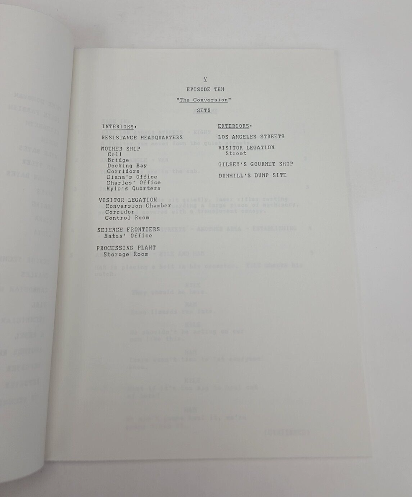V / Brian Taggert 1984 TV Script, June Chadwick, Robert Englund "The Conversion"