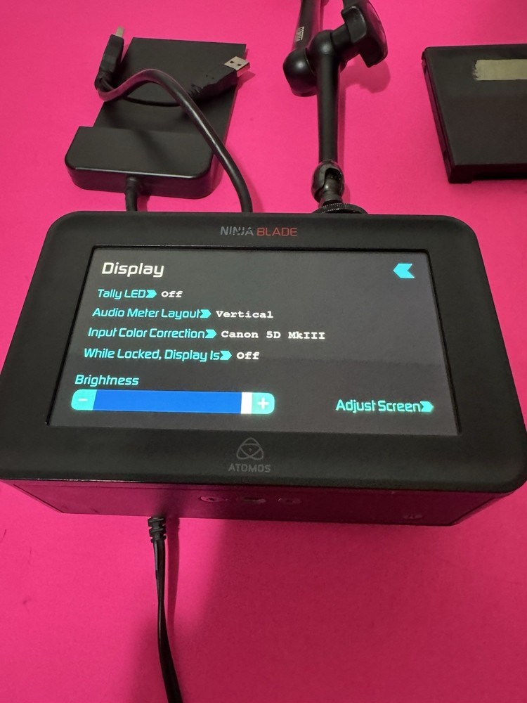 ATOMOS Ninja Blade 5 With Accessories
