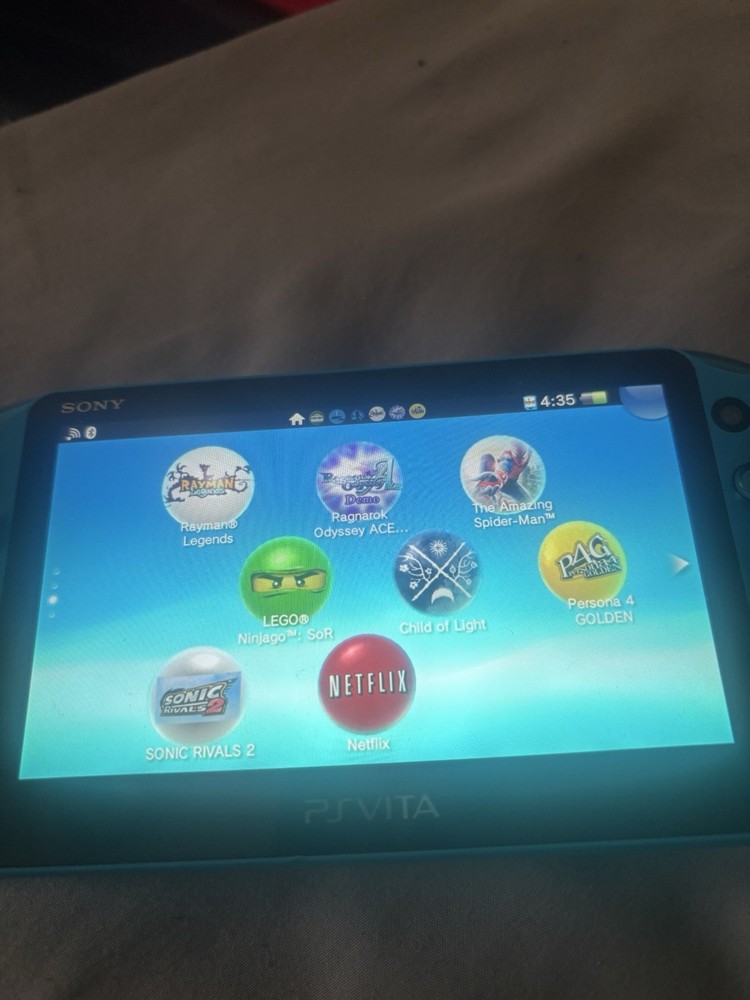 PS Vita Slim  Bundle with Games