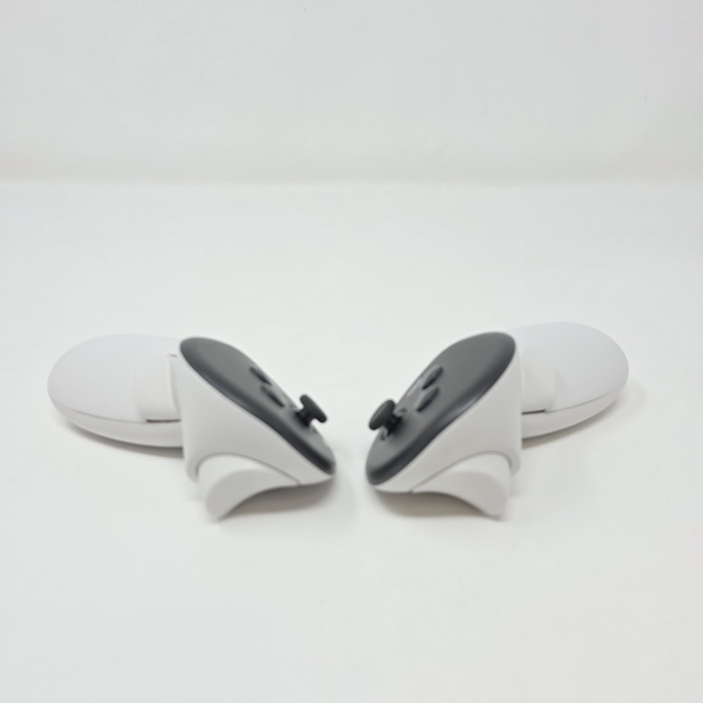 Meta Oculus Quest 3/3S VR Left & Right Controllers Pair ONLY