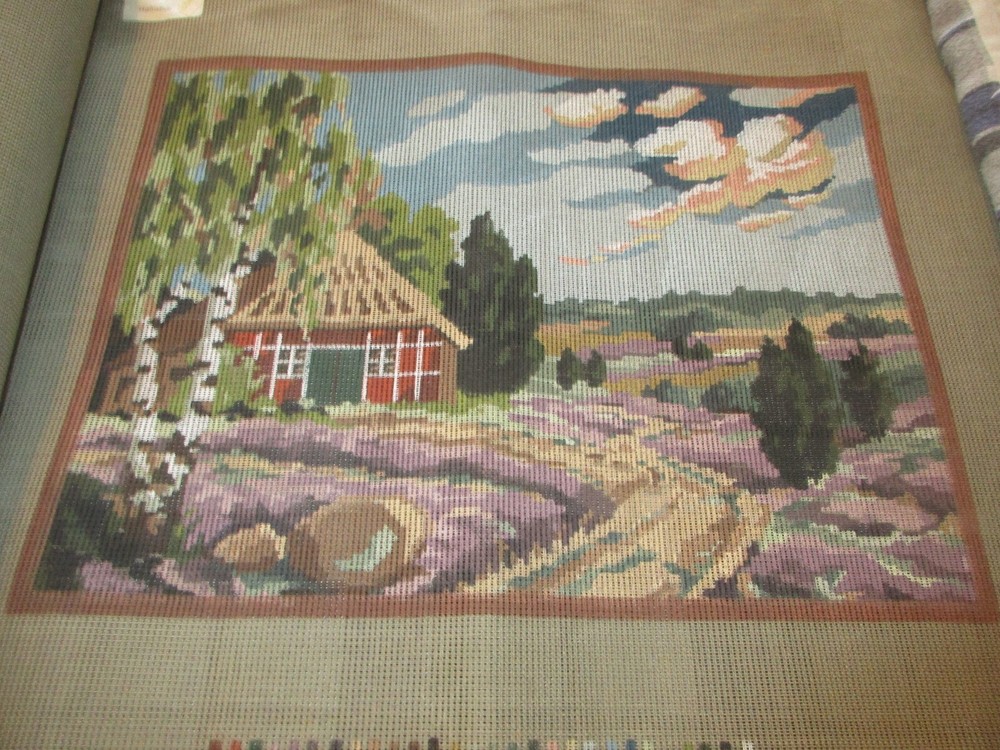 Vintage Halbstich Cottage Needlepoint Canvas #77508