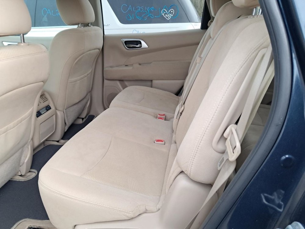 PATHFINDR 2015 Glove Box 4903020