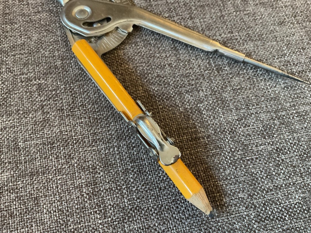 Vtg Protractor School Math Drafting Compass Instrument Clamp Pencil Style