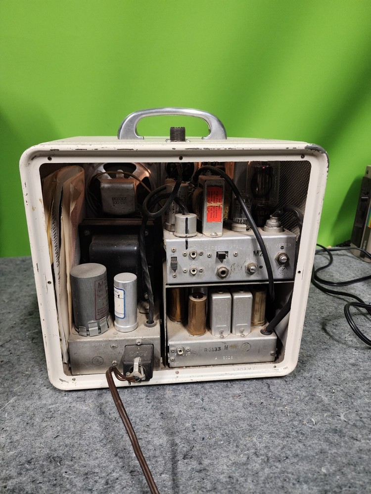 Gonset Communicator III Transmitter Receiver Ham Radio Vacuum Tube POWERS ON