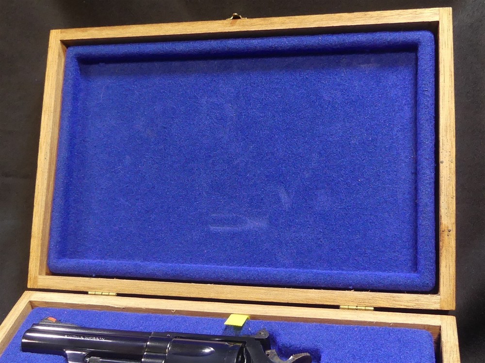 K4T ROYAL Smith & Wesson Presentation Case Liners 4" K FRAME + Tray Top insert
