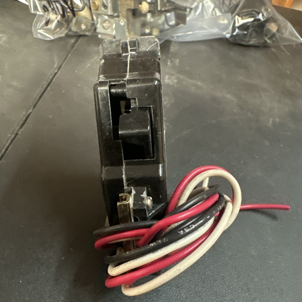 SIEMENS AUX SWITCH (USED) A01FD62