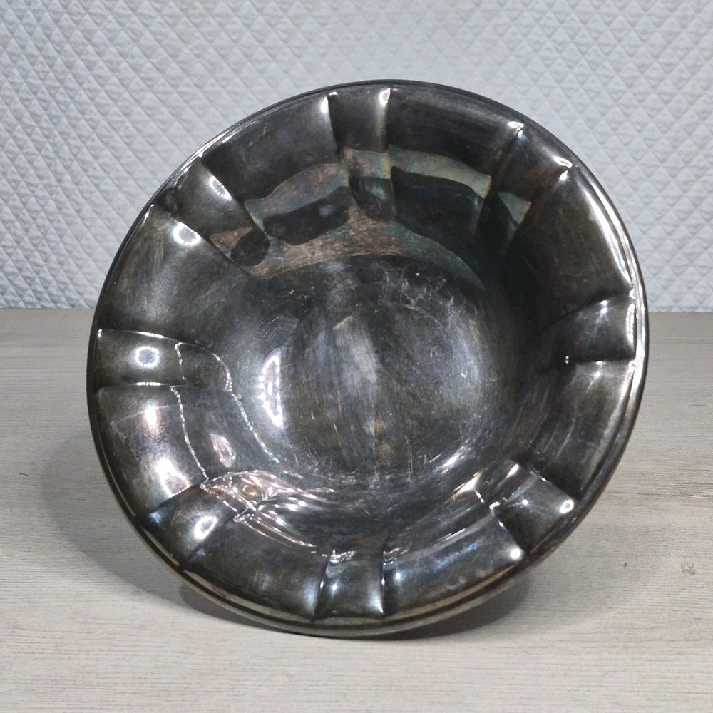 Vintage Oneida Silversmiths Candy Dish