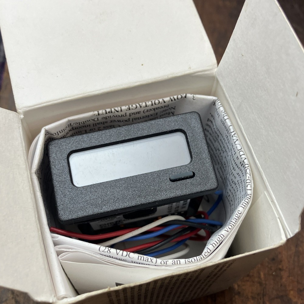 Red Lion Controls CUB7CCR0 Digital Counter Module Panel Mount