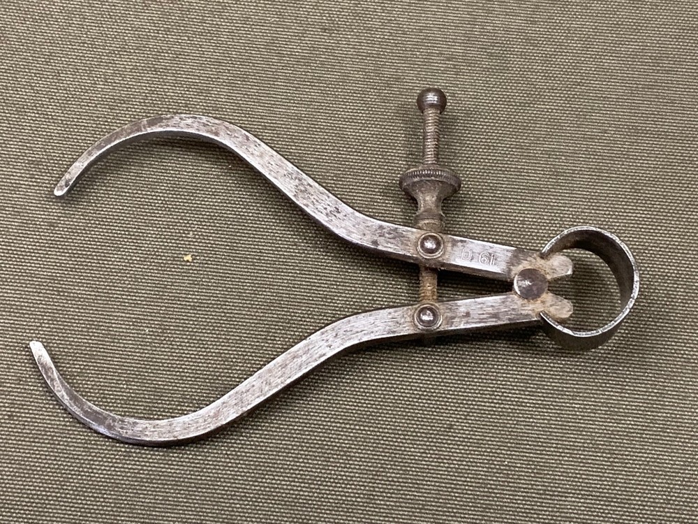 2 SPRING CALIPERS EXTERNAL