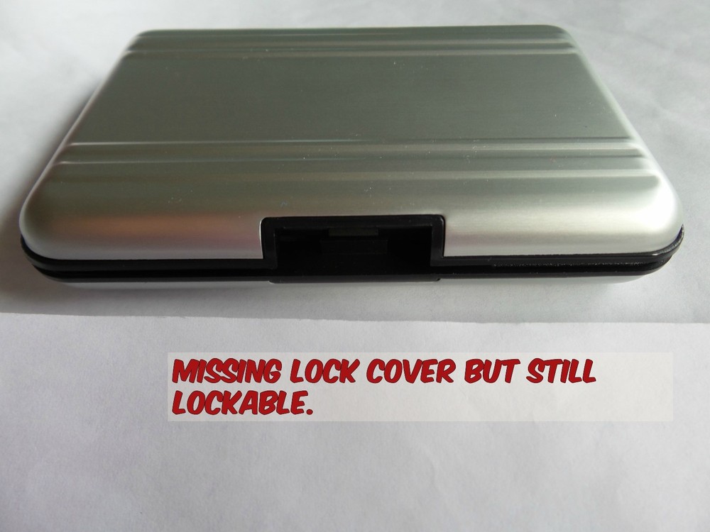 1pc(USED) Generic Brand Grey Hard Storage Case for SD / Mini SD