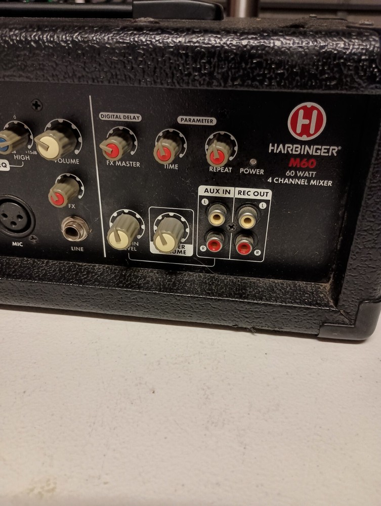 Harbinger M60 Amp