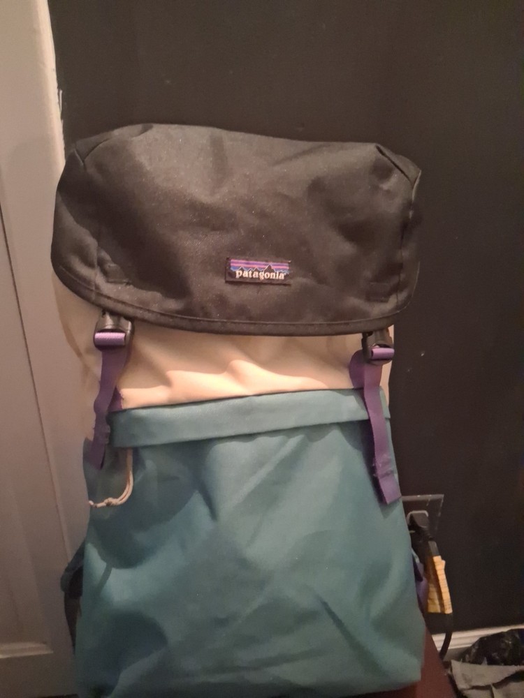 patagonia fieldsmith lid pack 28l