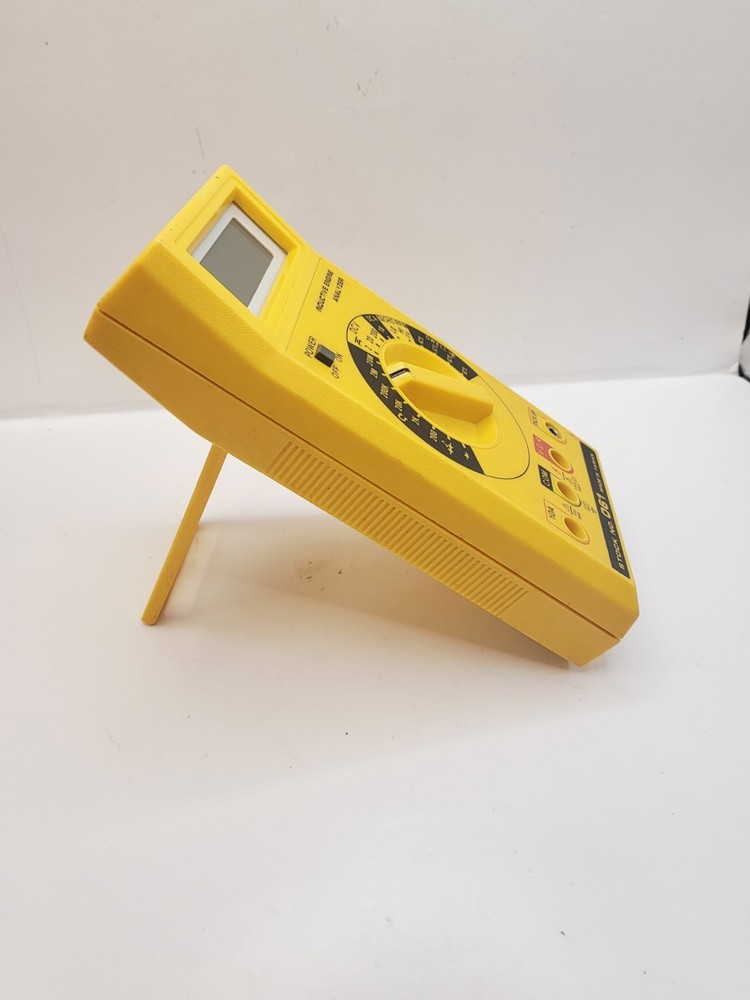 Stock No. 061 Digital Engine Analyzer